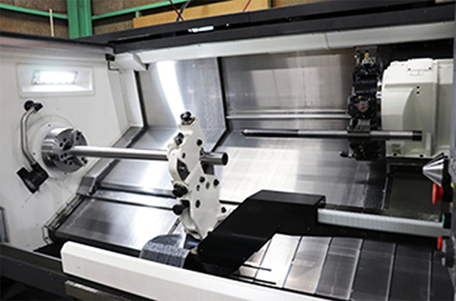 製造設備：LB4000（心間2,000）